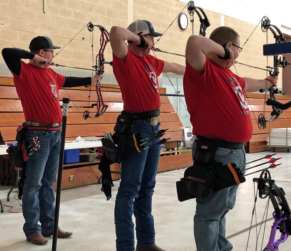 Bloms and Myers win 4H Northeast District Archery Match in Cando